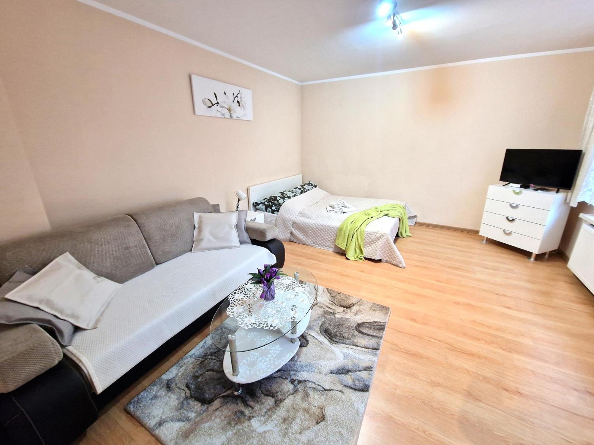 סוסנוביץ' Aparthouse Apartamenty Centrum מראה חיצוני תמונה