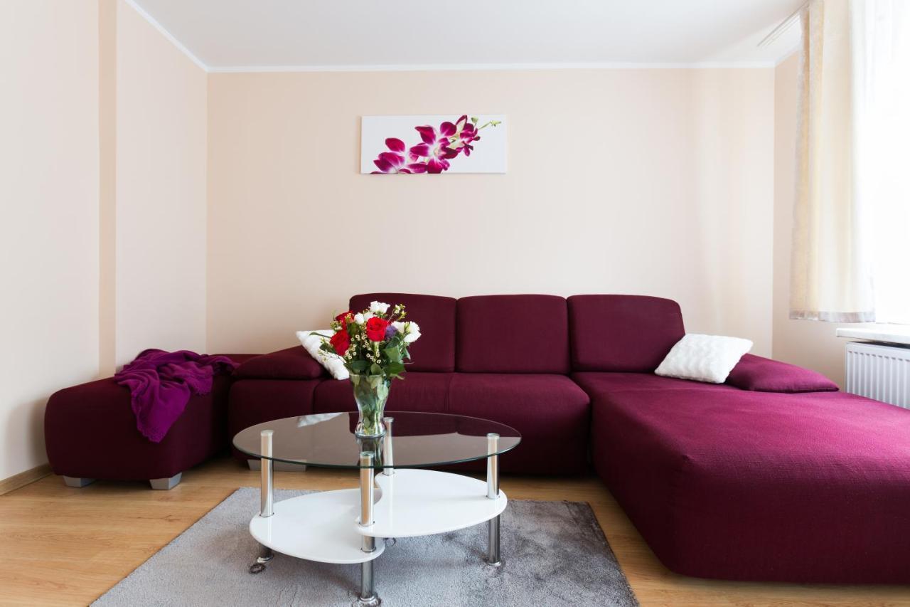 סוסנוביץ' Aparthouse Apartamenty Centrum מראה חיצוני תמונה