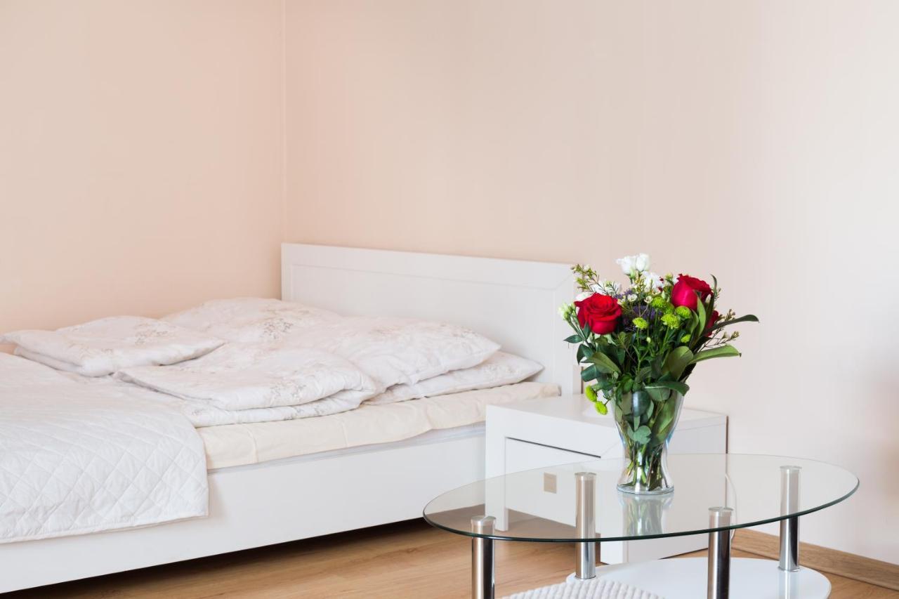 סוסנוביץ' Aparthouse Apartamenty Centrum מראה חיצוני תמונה